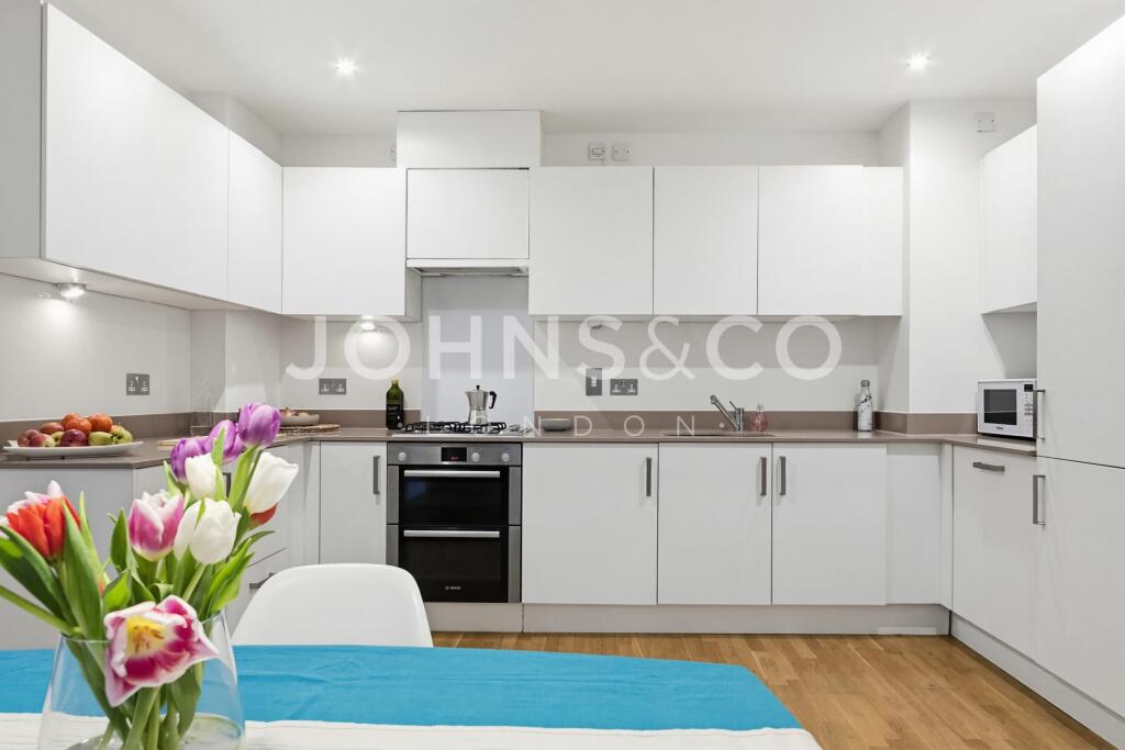 Main image of property: Carpenter House, Trafalgar Gardens, E1