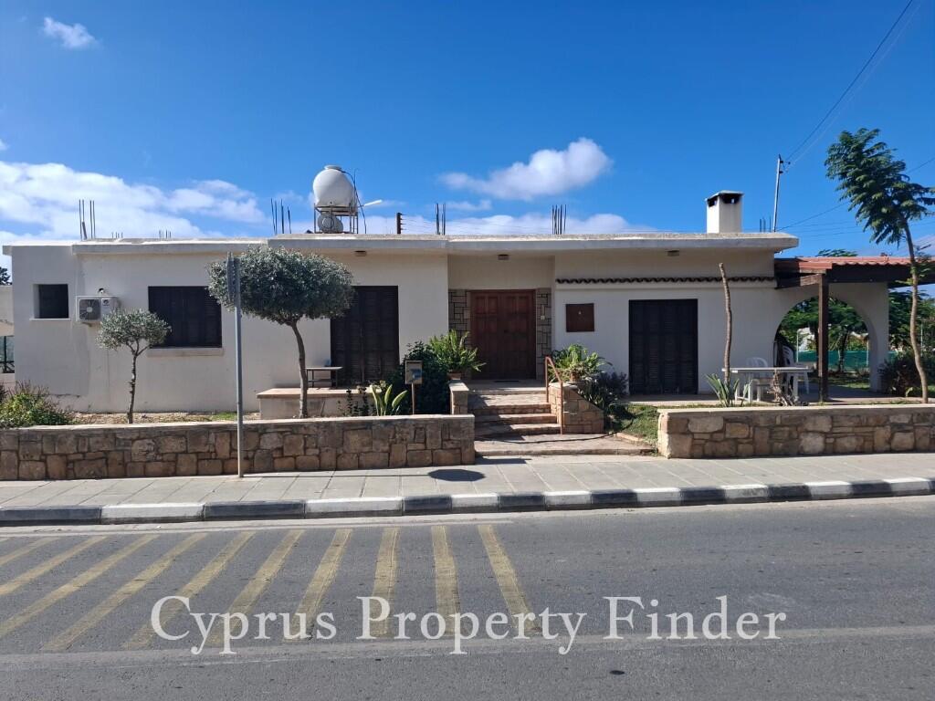 Main image of property: Chlorakas, Paphos