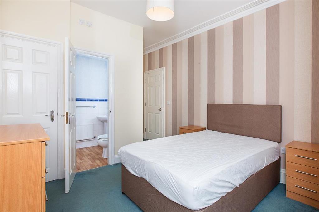 Main image of property: Heavitree Road, Exeter, EX1 2LQ