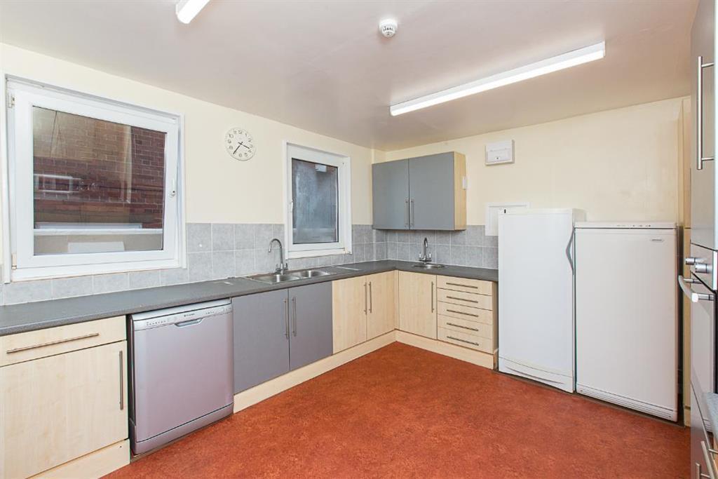 Main image of property: Heavitree Road, Exeter, EX1 2LQ