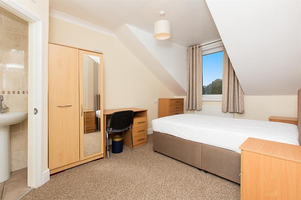 Main image of property: Heavitree Road, Exeter, EX1 2LQ