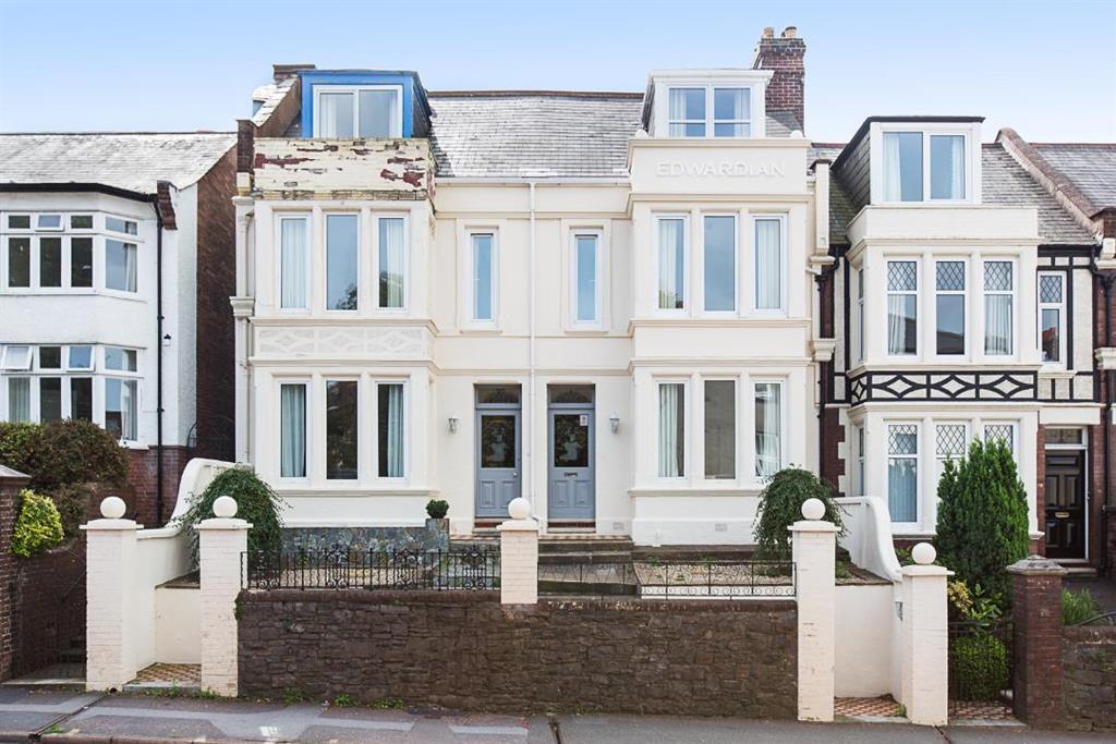 Main image of property: Heavitree Road, Exeter, EX1 2LQ