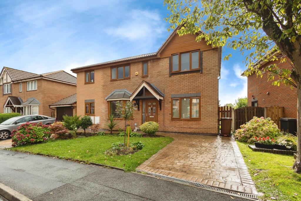 Main image of property: Camberwell Drive, Ashton-under-Lyne, Greater Manchester, OL7