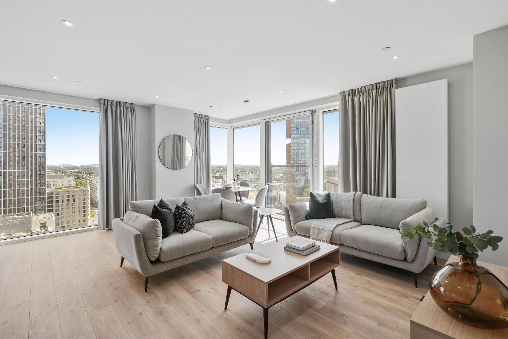 Main image of property: Skylark Point