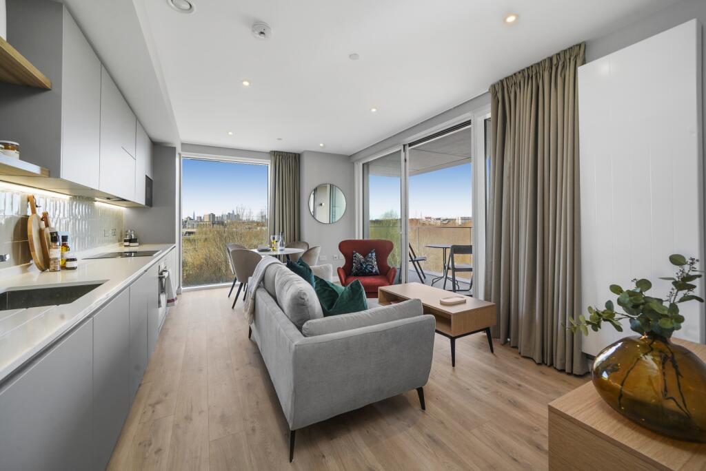 Main image of property: Skylark Point