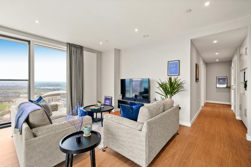 Main image of property: Skylark Point