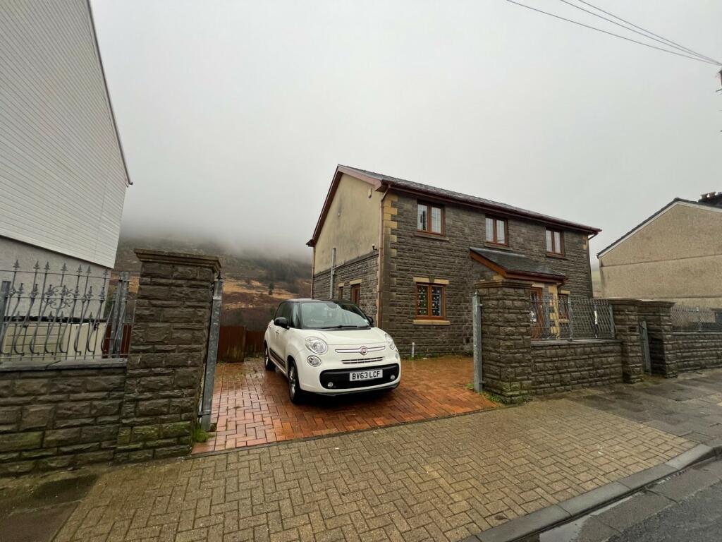 6 bedroom detached house for sale in Park Road Treorchy Treorchy, CF42