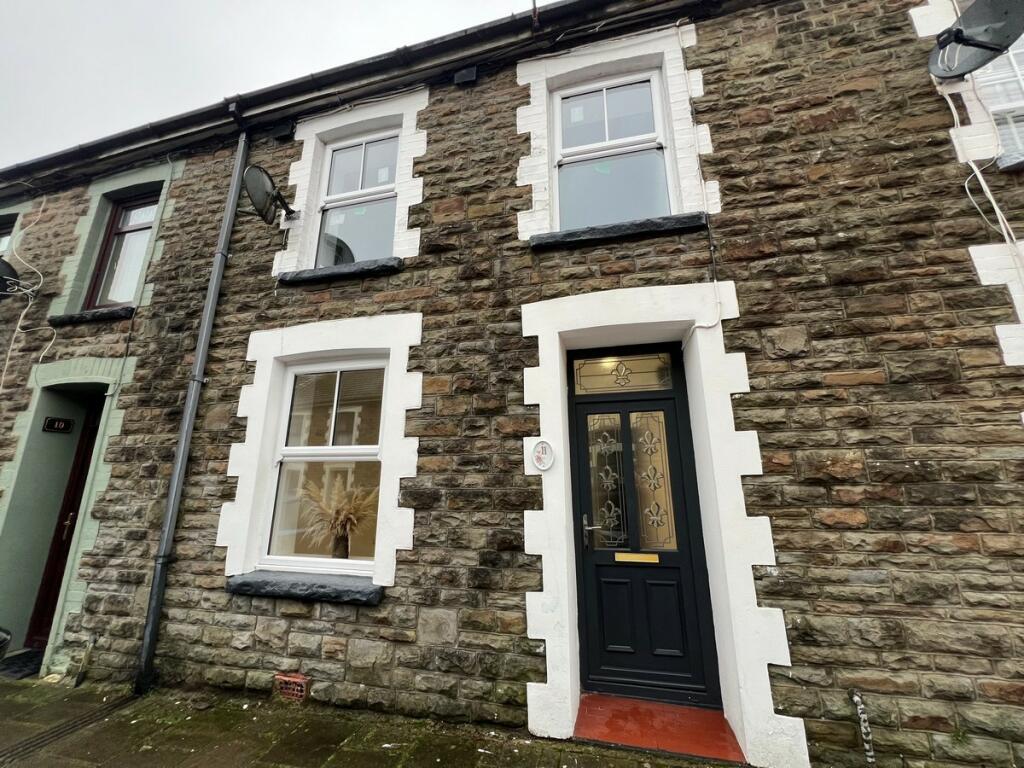 3 bedroom terraced house for sale in Griffith Street Ferndale Maerdy