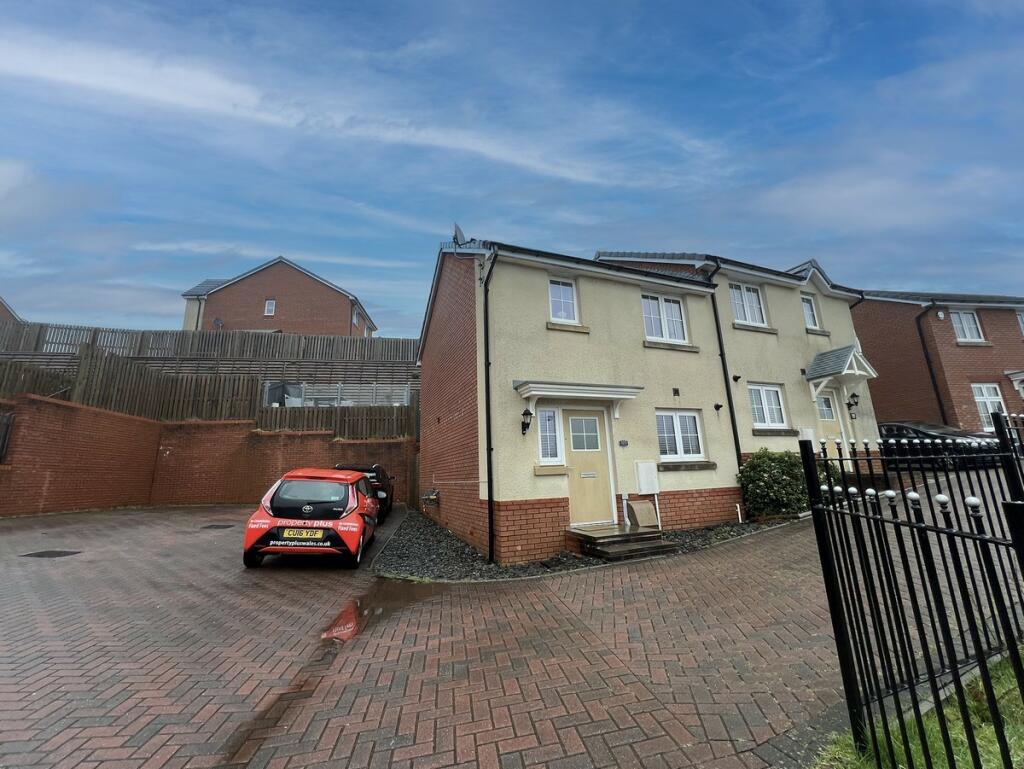 2 bedroom semidetached house for sale in Highfields Tonyrefail
