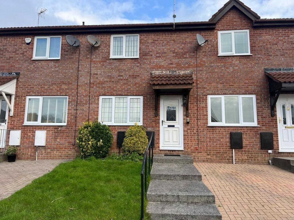 2 bedroom terraced house for sale in Tylcha Ganol Tonyrefail Tonyrefail, CF39
