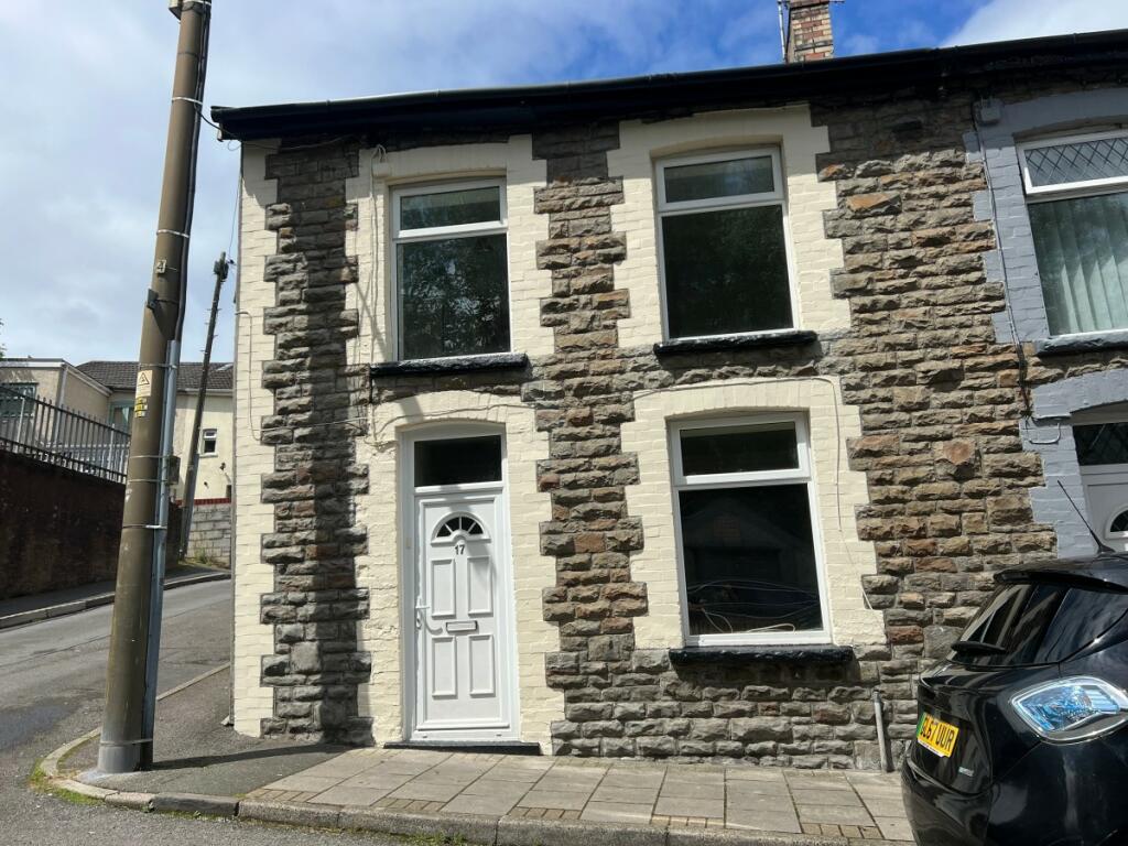 Main image of property: Lincoln Street Cymmer - Porth