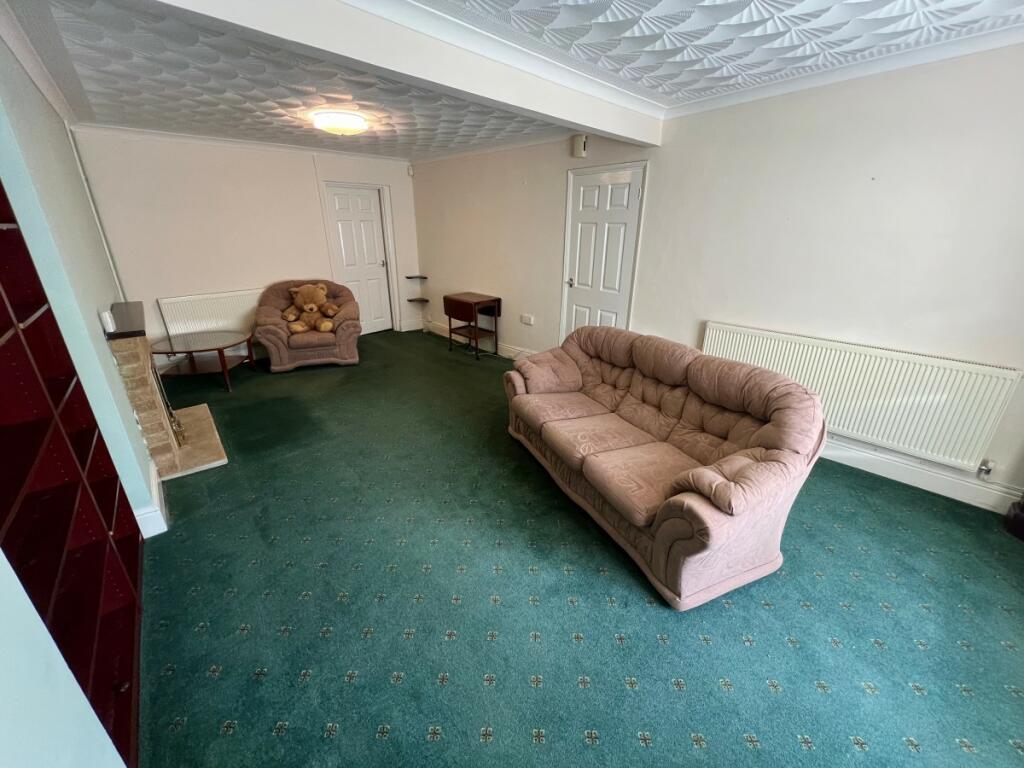 Additional property image - High Street Treorchy - Treorchy