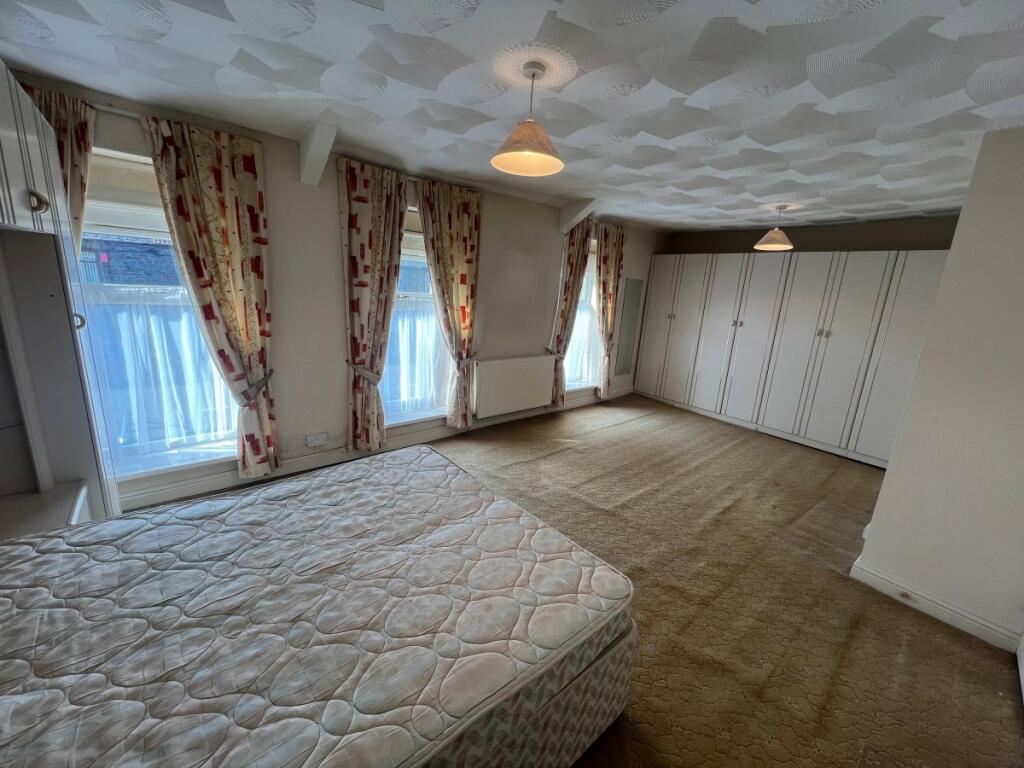 Additional property image - High Street Treorchy - Treorchy