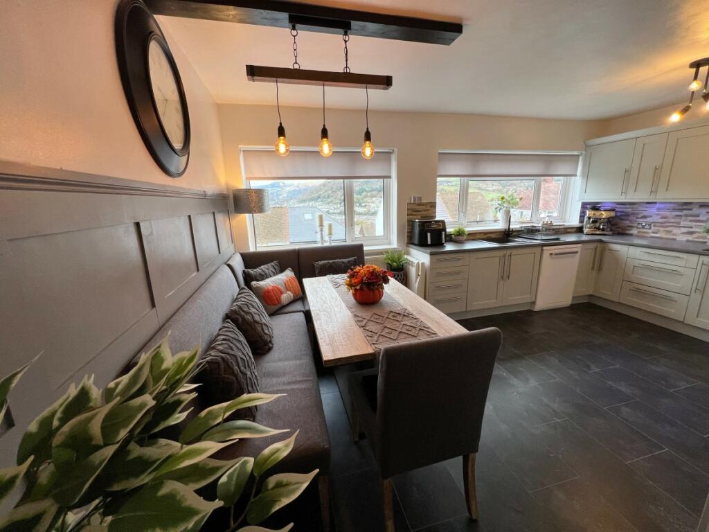 Additional property image - Kimberley Way Porth - Porth