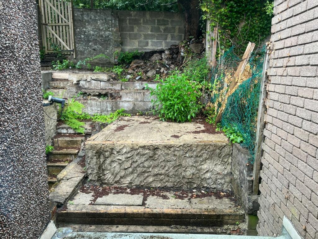 Additional property image - Ynyscynon Road Tonypandy - Tonypandy