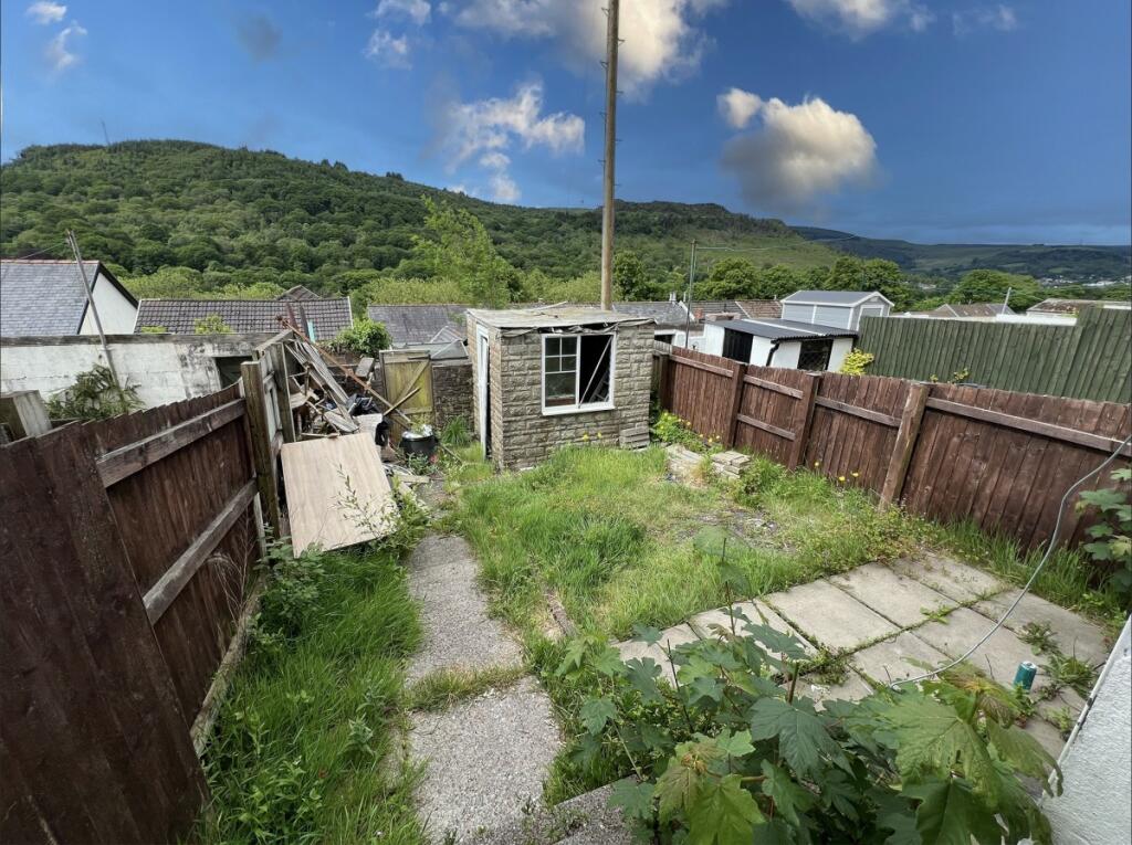 Additional property image - Tyntyla Avenue Ystrad - Pentre