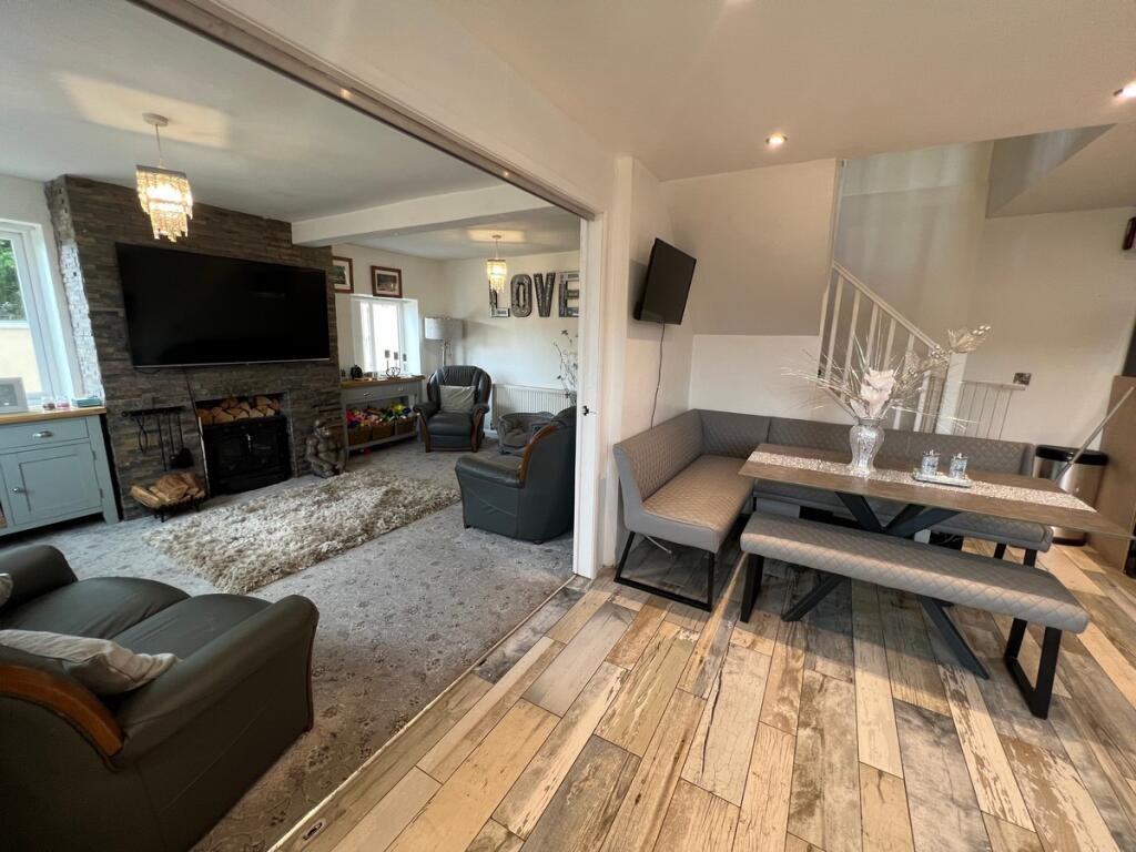 Additional property image - Woodlands House Tondu Road - Bridgend