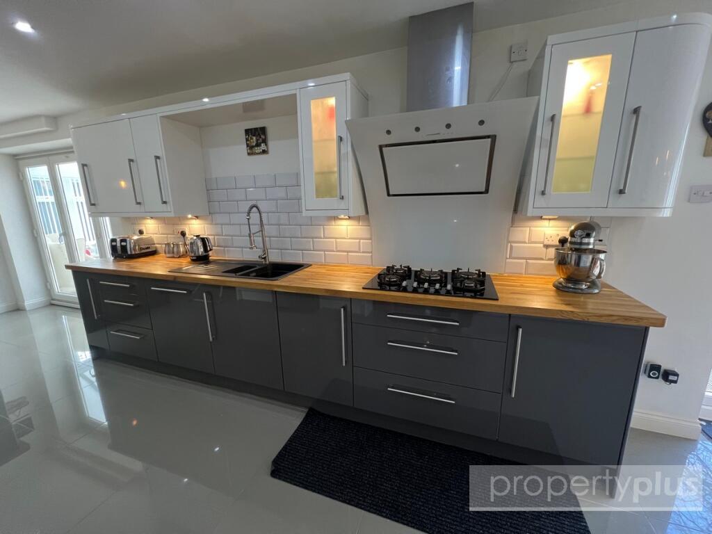 Additional property image - Graig Y Mynydd, Thomastown - Tonyrefail