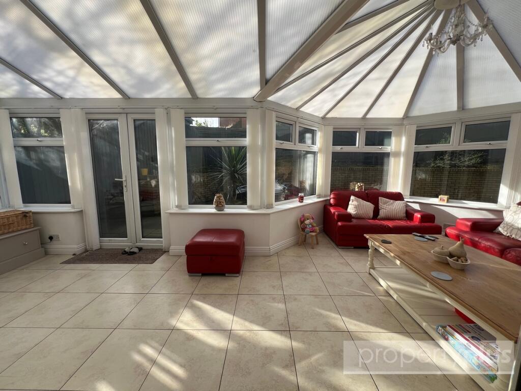 Additional property image - Graig Y Mynydd, Thomastown - Tonyrefail
