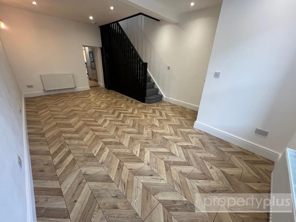 Additional property image - High Street Treorchy - Treorchy