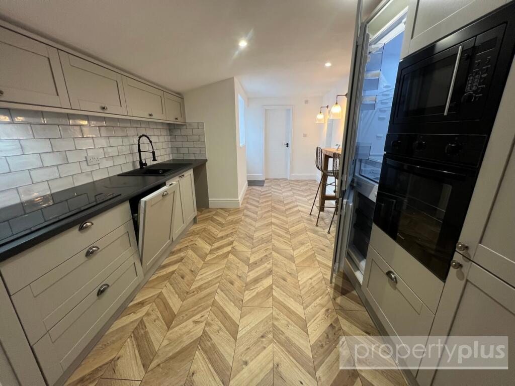 Additional property image - High Street Treorchy - Treorchy