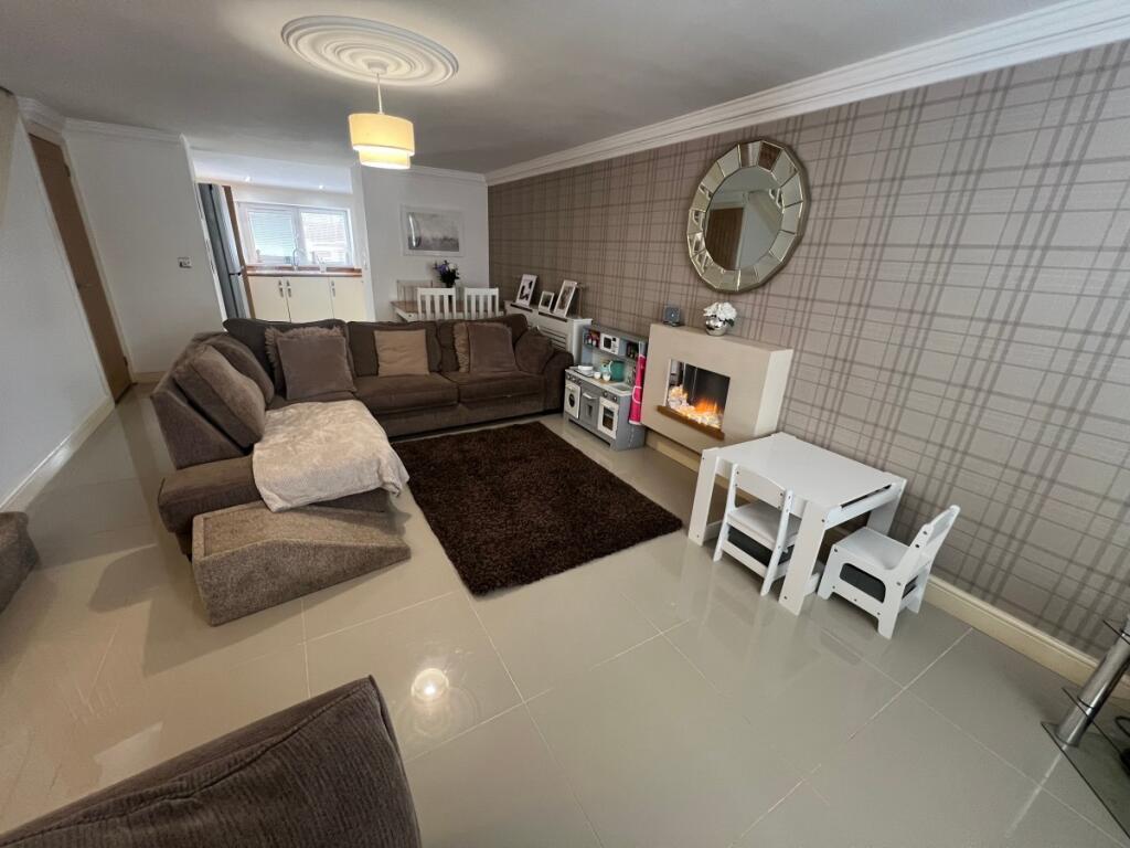 Main image of property: Llanfoist Street Tonypandy - Tonypany