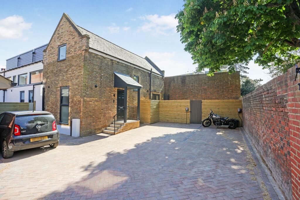 Main image of property: High Street, Ewell, Epsom, KT17
