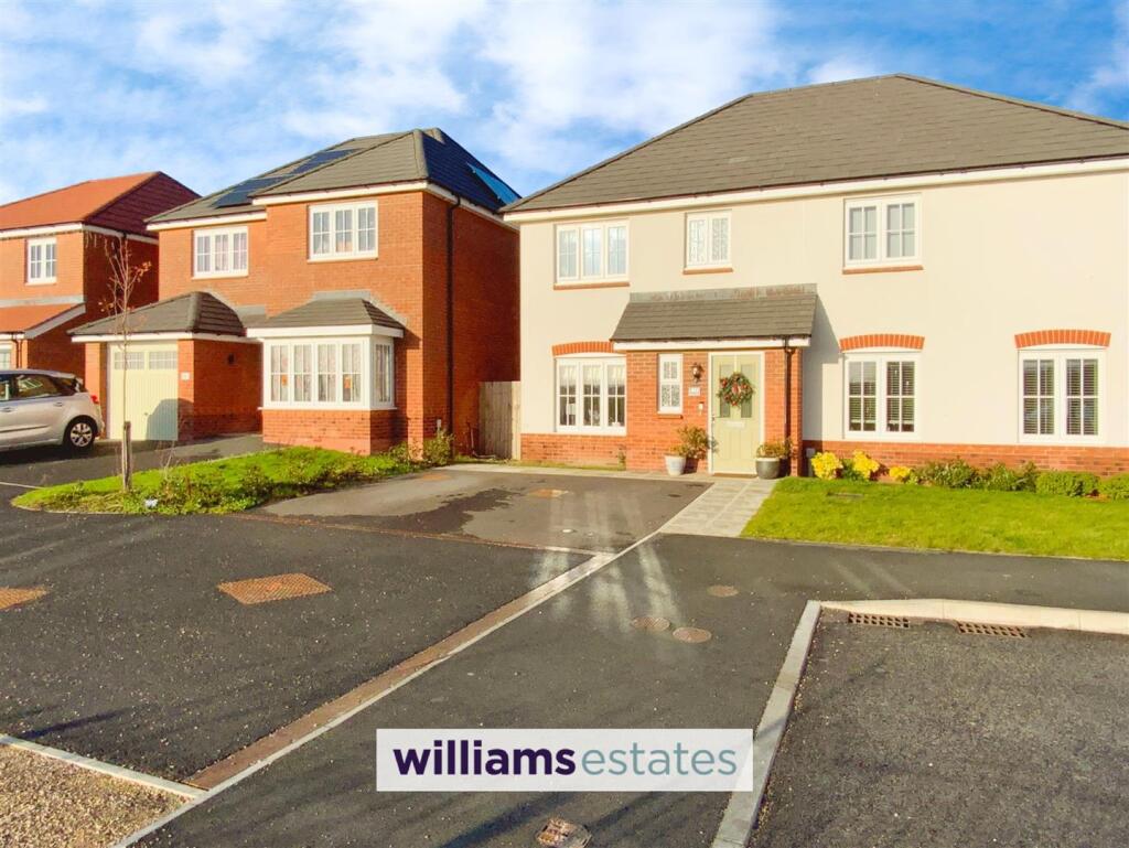 Main image of property: Dreif Tegeirian, Rhyl