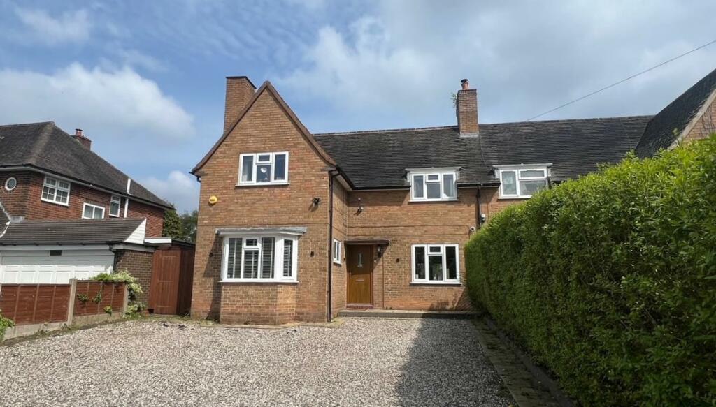 3 bedroom semidetached house for sale in Chester Road, Aldridge