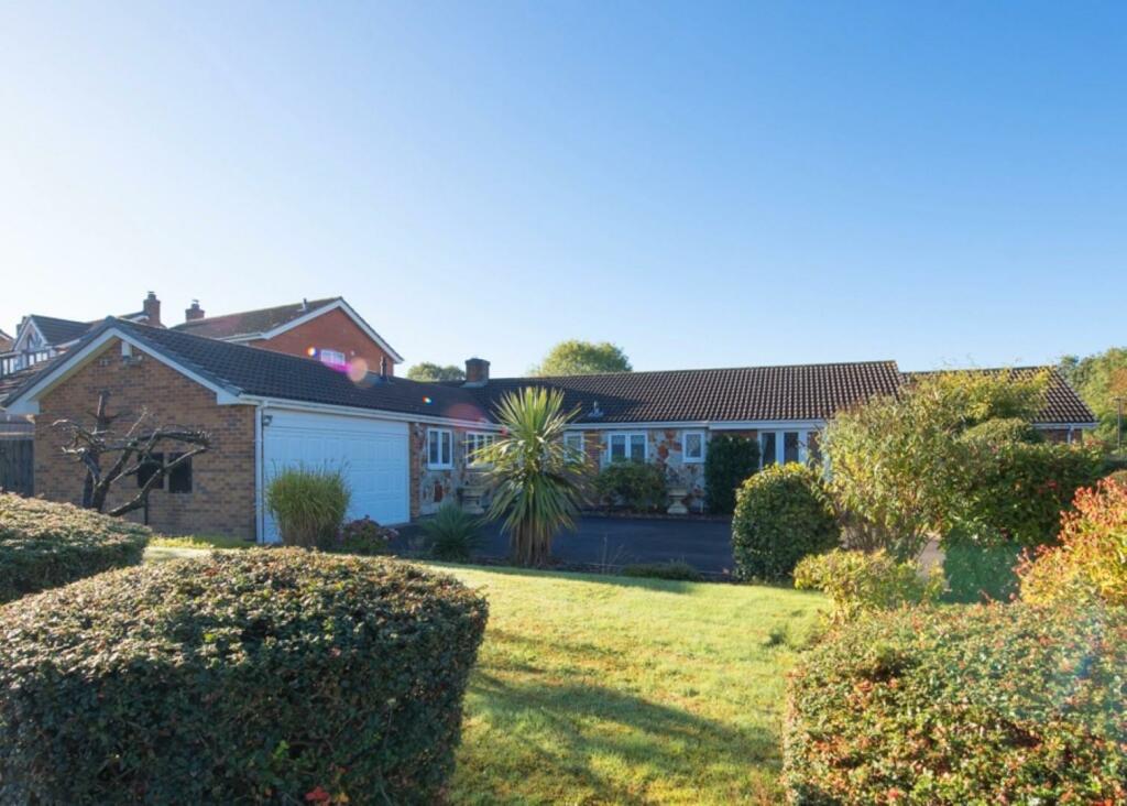 Additional property image - Netherstone Grove, Four Oaks, Sutton Coldfield
