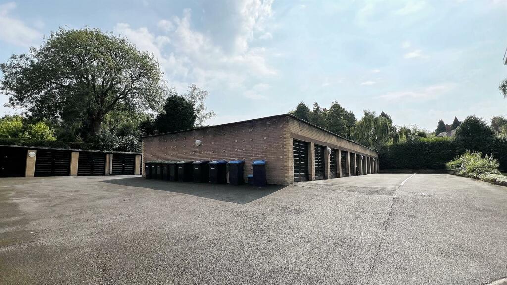 Additional property image - Seymour Gardens, Sutton Coldfield