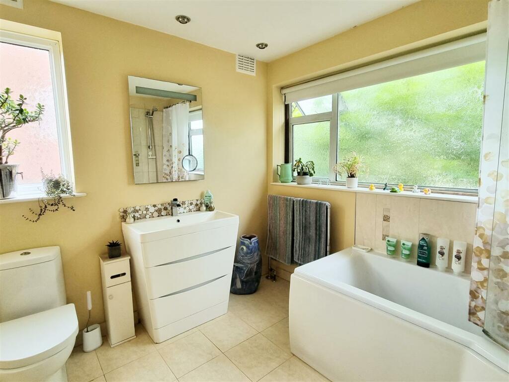 Additional property image - Grove Way, Streetly, Sutton Coldfield