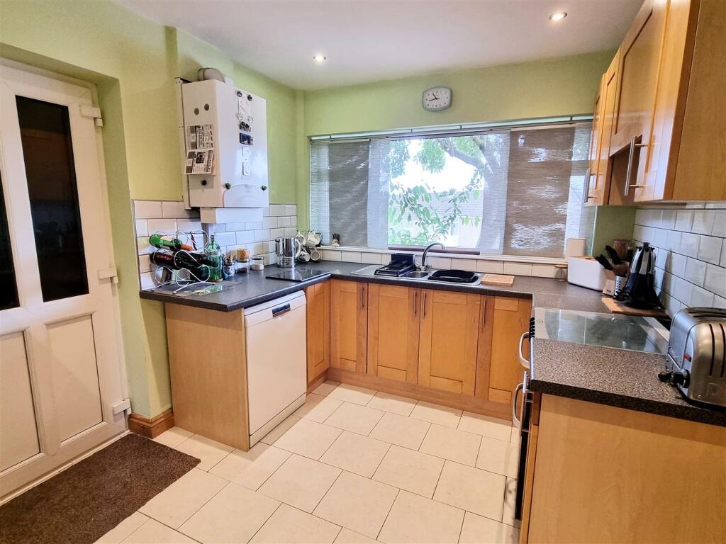 Additional property image - Grove Way, Streetly, Sutton Coldfield