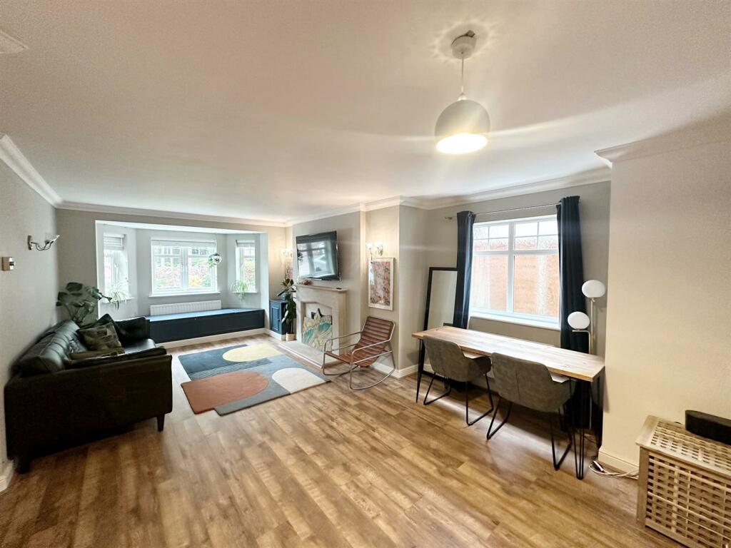 Additional property image - Ryknild Drive, Streetly, Sutton Coldfield