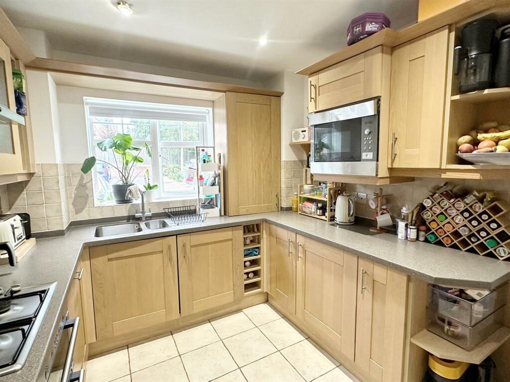 Additional property image - Ryknild Drive, Streetly, Sutton Coldfield