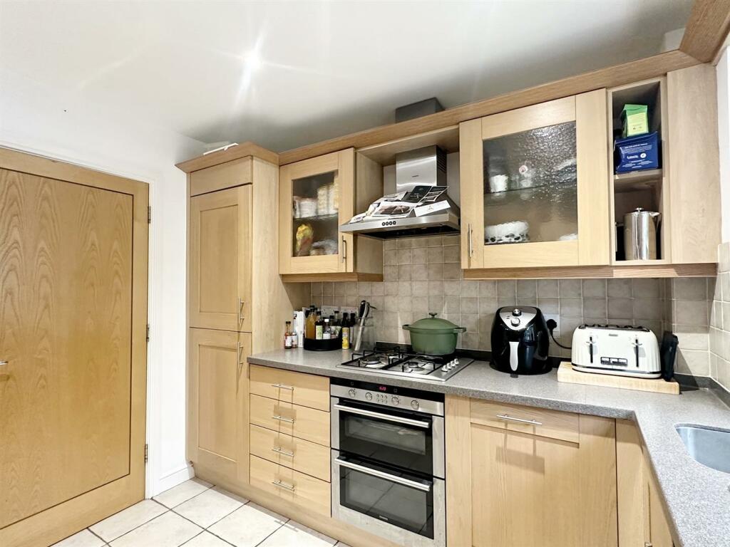 Additional property image - Ryknild Drive, Streetly, Sutton Coldfield