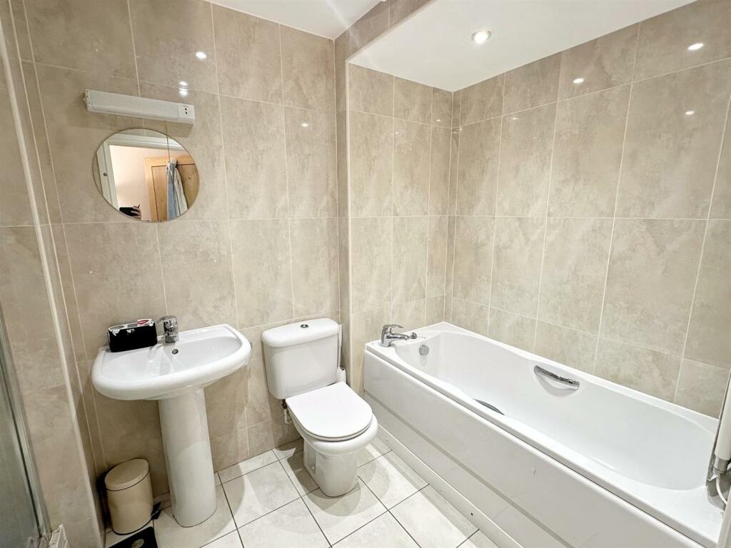 Additional property image - Ryknild Drive, Streetly, Sutton Coldfield