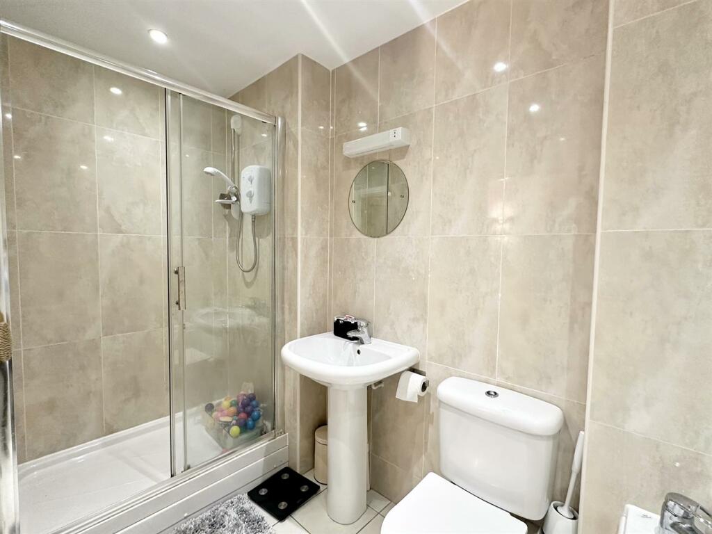 Additional property image - Ryknild Drive, Streetly, Sutton Coldfield