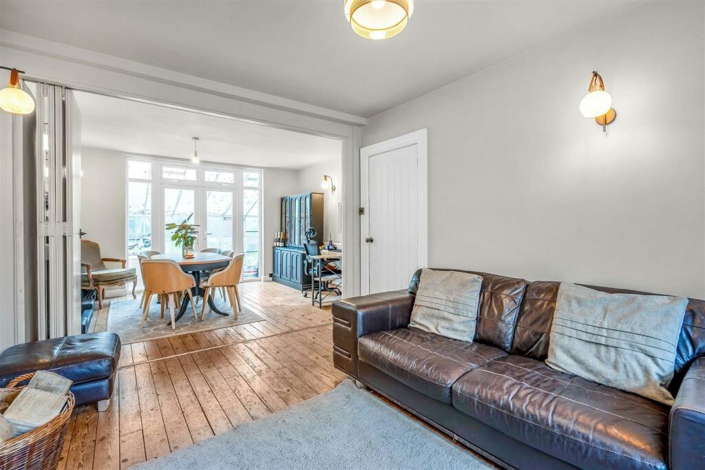 Additional property image - Windermere Drive, Streetly, Sutton Coldfield