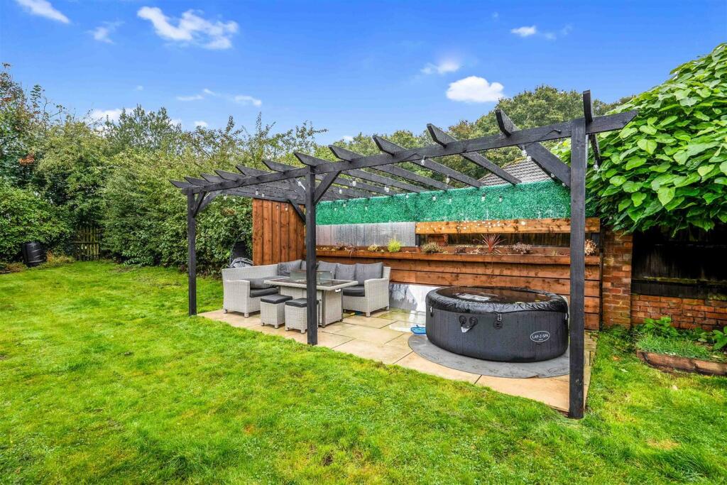 Additional property image - Windermere Drive, Streetly, Sutton Coldfield