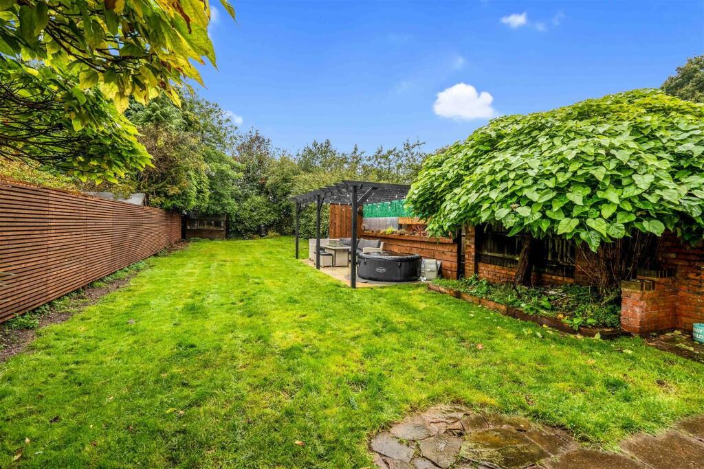Additional property image - Windermere Drive, Streetly, Sutton Coldfield