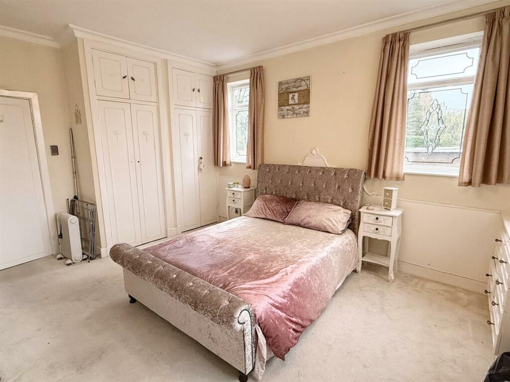 Additional property image - Seymour Gardens, Four Oaks
