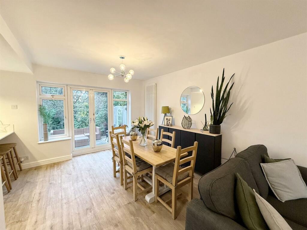 Additional property image - Sara Close, Four Oaks, Sutton Coldfield