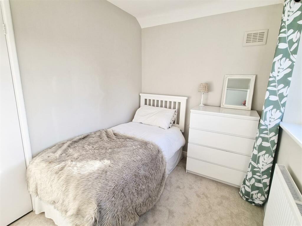 Additional property image - Sara Close, Four Oaks, Sutton Coldfield
