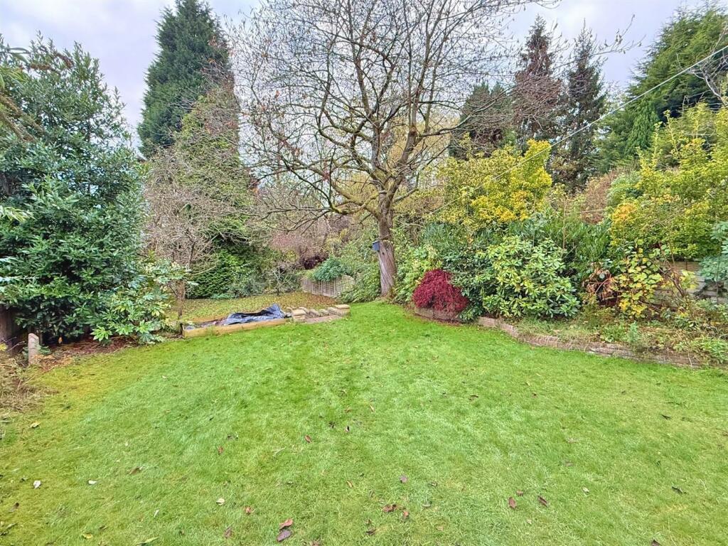 Additional property image - Sara Close, Four Oaks, Sutton Coldfield