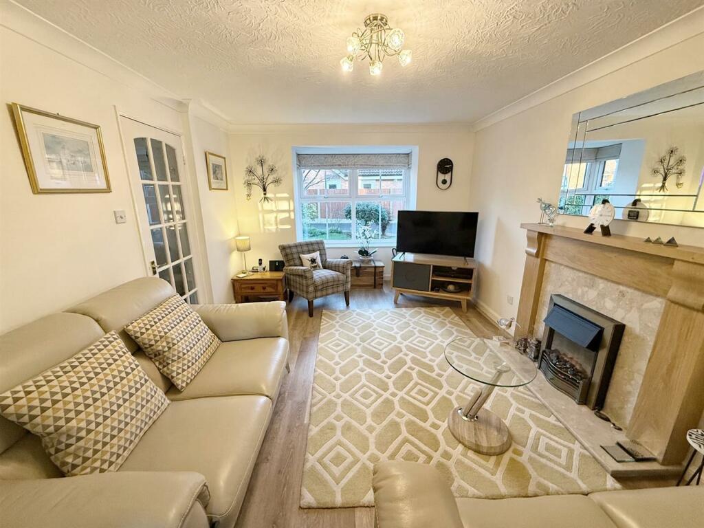 Additional property image - Bodicote Grove, Four Oaks, Sutton Coldfield