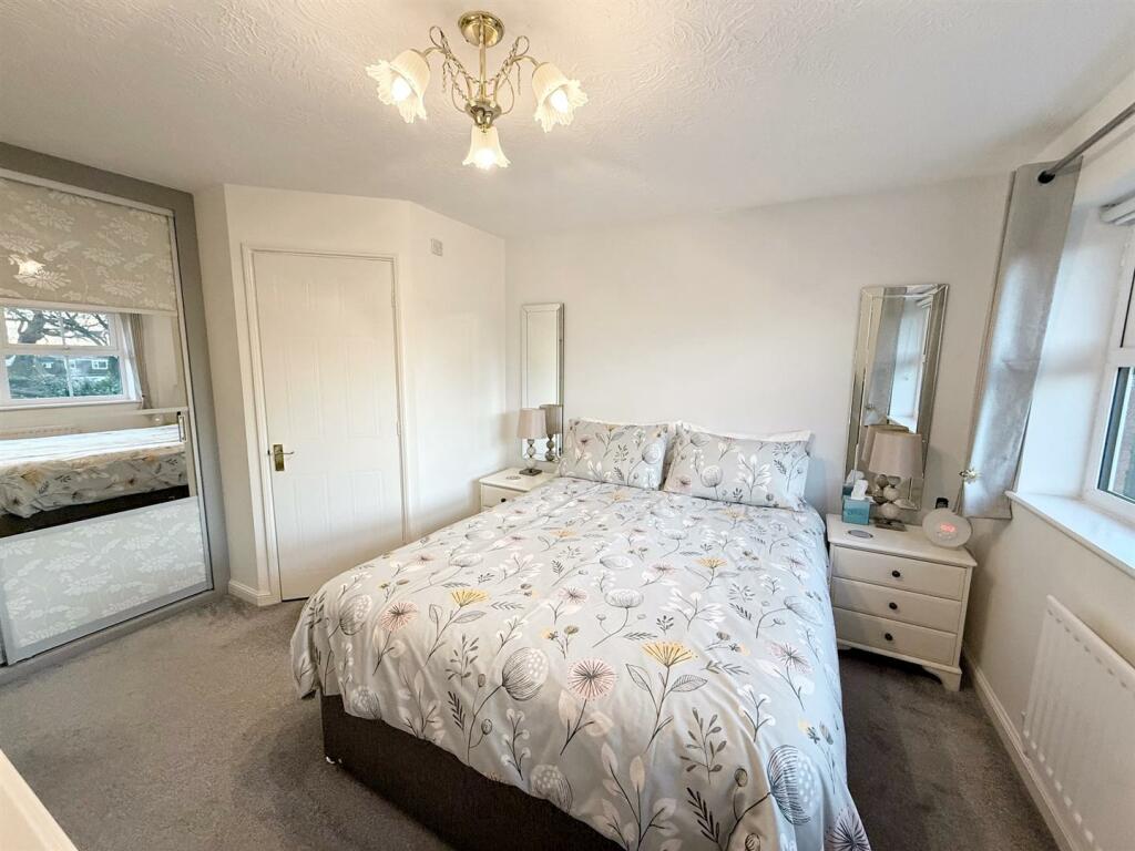 Additional property image - Bodicote Grove, Four Oaks, Sutton Coldfield