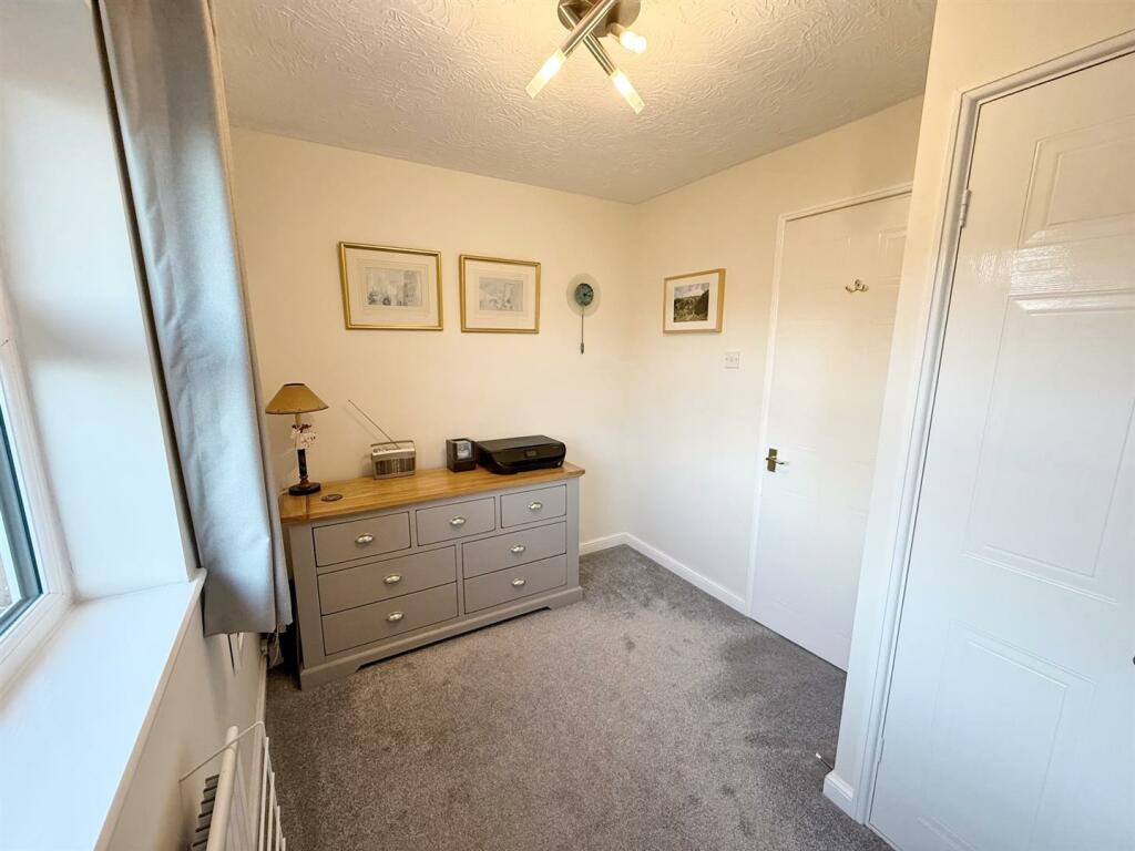 Additional property image - Bodicote Grove, Four Oaks, Sutton Coldfield
