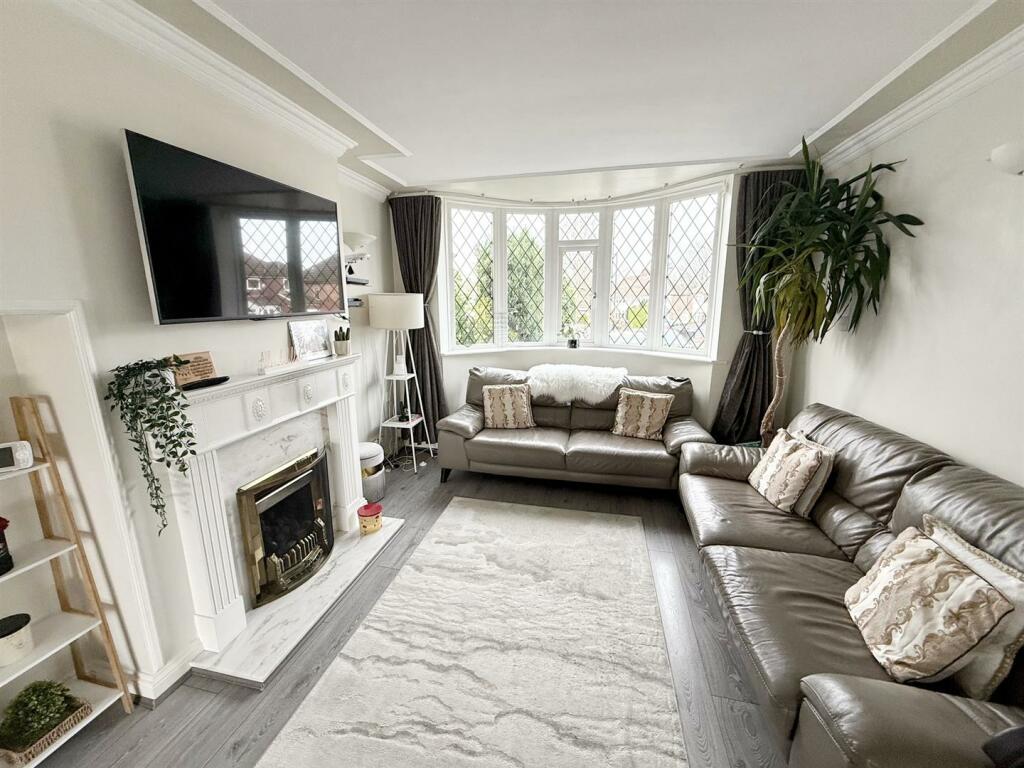Additional property image - Rowton Drive, Streetly, Sutton Coldfield