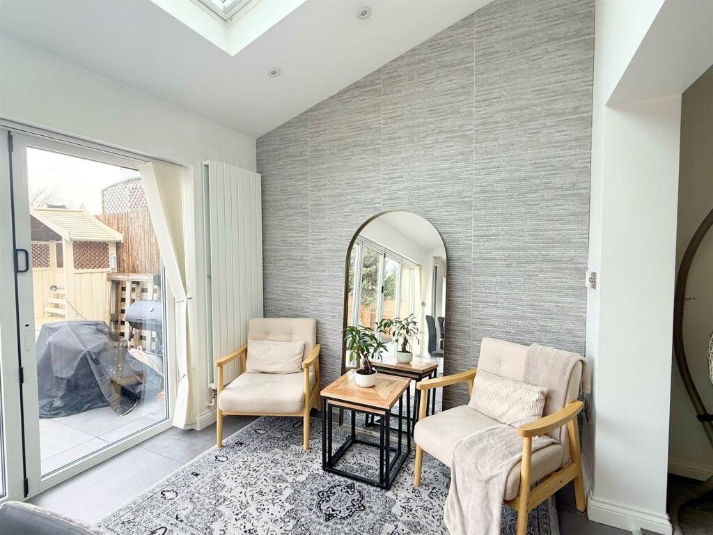 Additional property image - Rowton Drive, Streetly, Sutton Coldfield